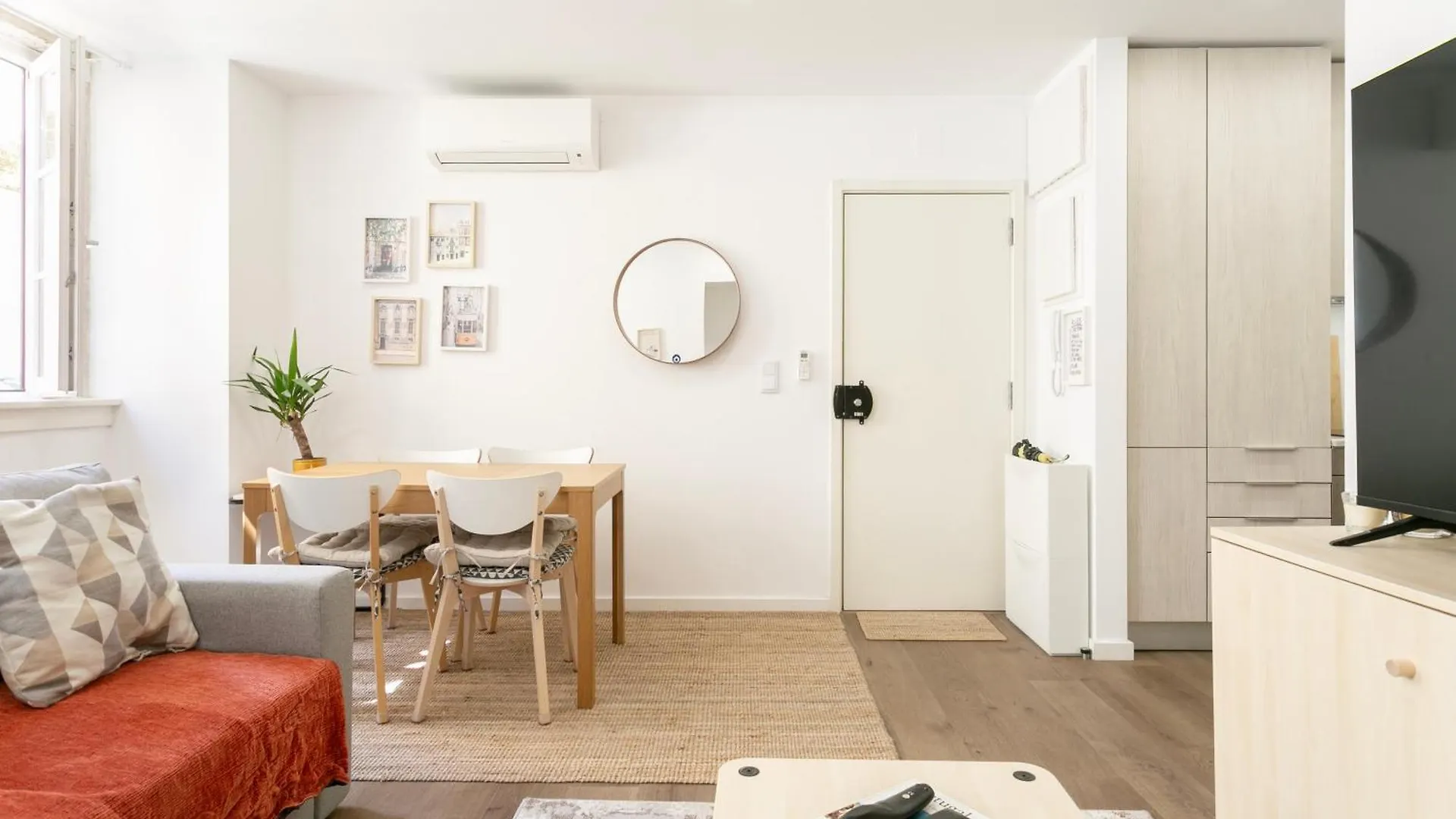 Modern Cozy Stay In Central Lisbon