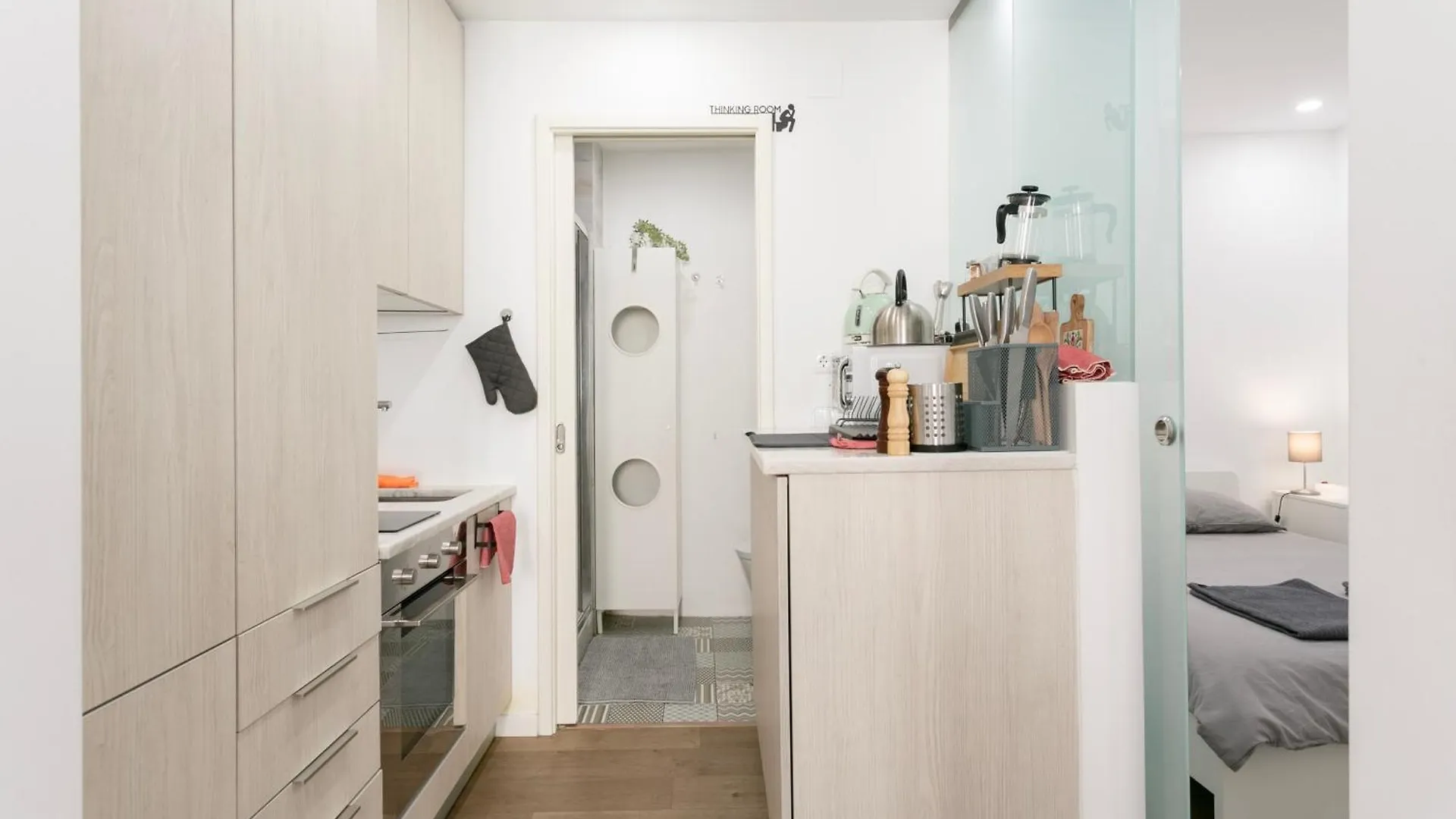 Modern Cozy Stay In Central Lisbon Apartment